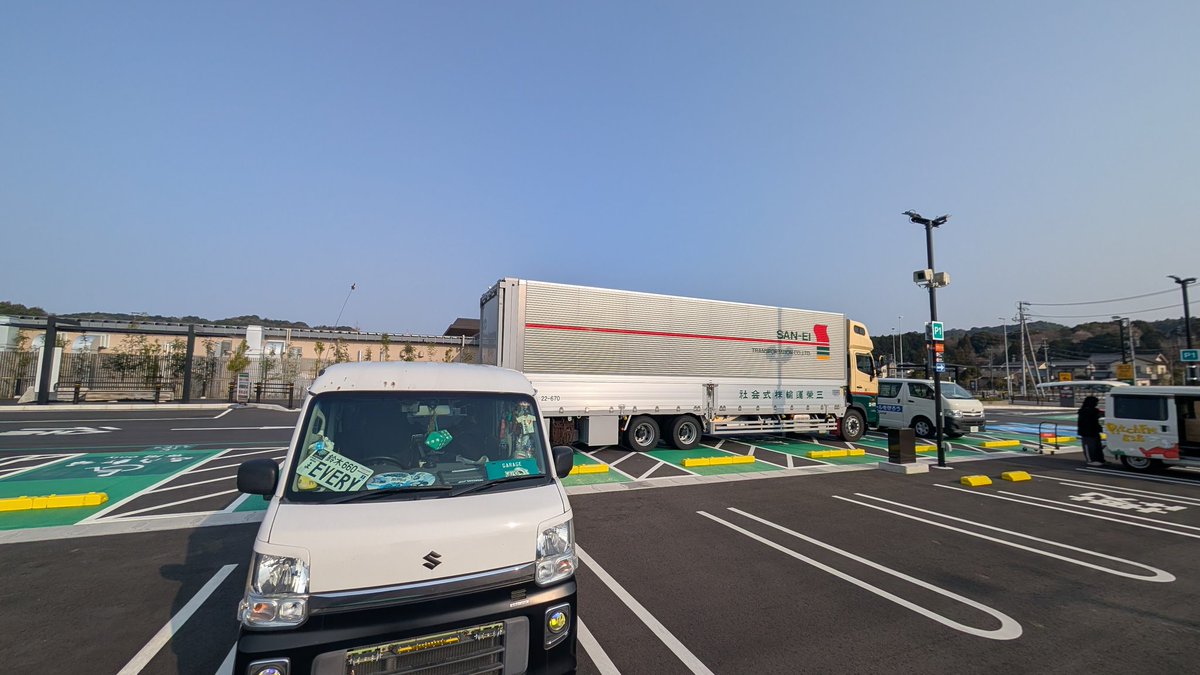 ガレージN.N(長屋なりたか) tweet media