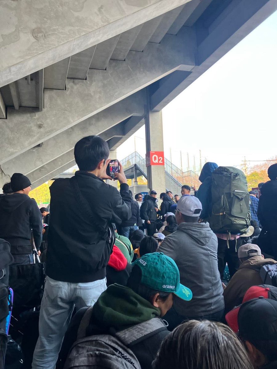 RBトロロッソ tweet media