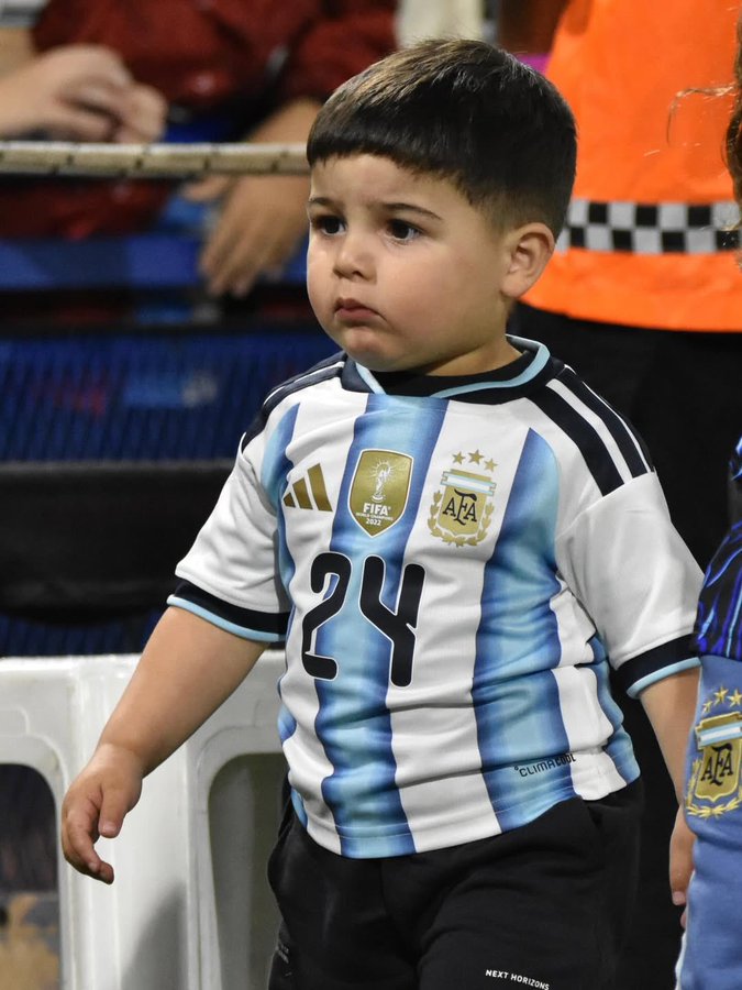 Con este bebé gordo ganamos el mundial.