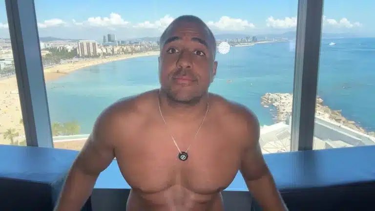 EL CAFÉ ☕️ tweet media