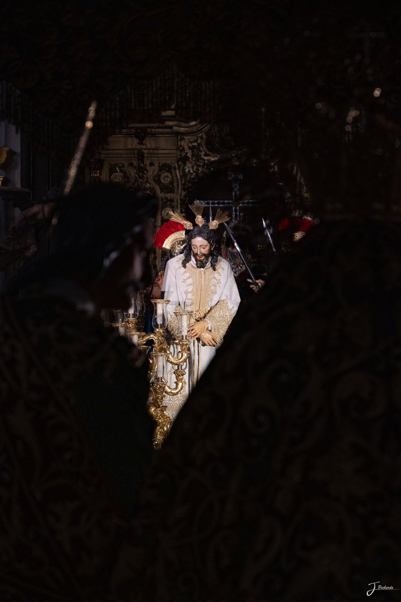 ¡Ya es Domingo de Ramos!

#SilencioBlanco26

📸 <a href="/JPichardo93/">José Mª Pichardo</a>