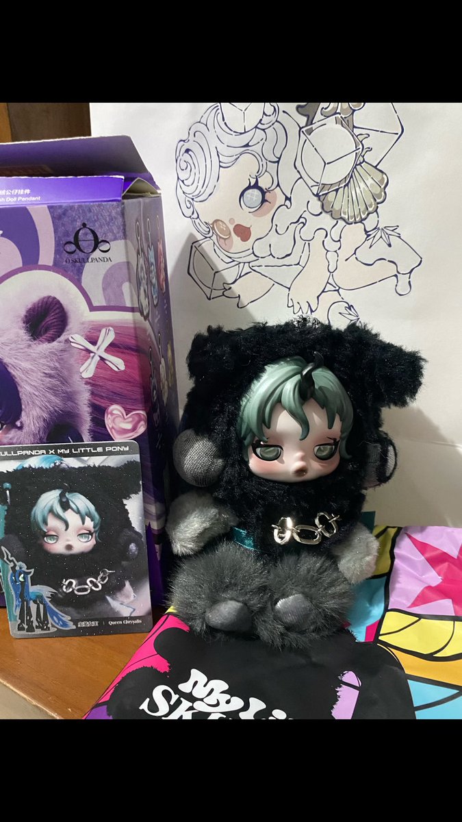spidermanGf8's tweet image. Wtss super secret skullpanda x mlp, queen chrysalis , barang kali ada yang berminat boleh dm💐😽
#blindbox #skullpanda #skullpandaxmylittlepony #popmart #wts #wtbskullpanda #wtbpopmart #wtbqueenchrysalis #jakartatimur #oyen
