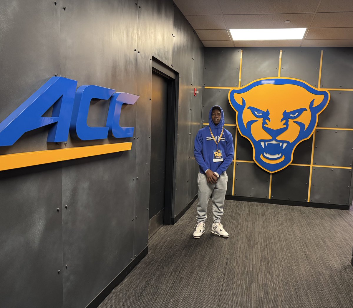 Michael “Mikey”Vernon Jr tweet media