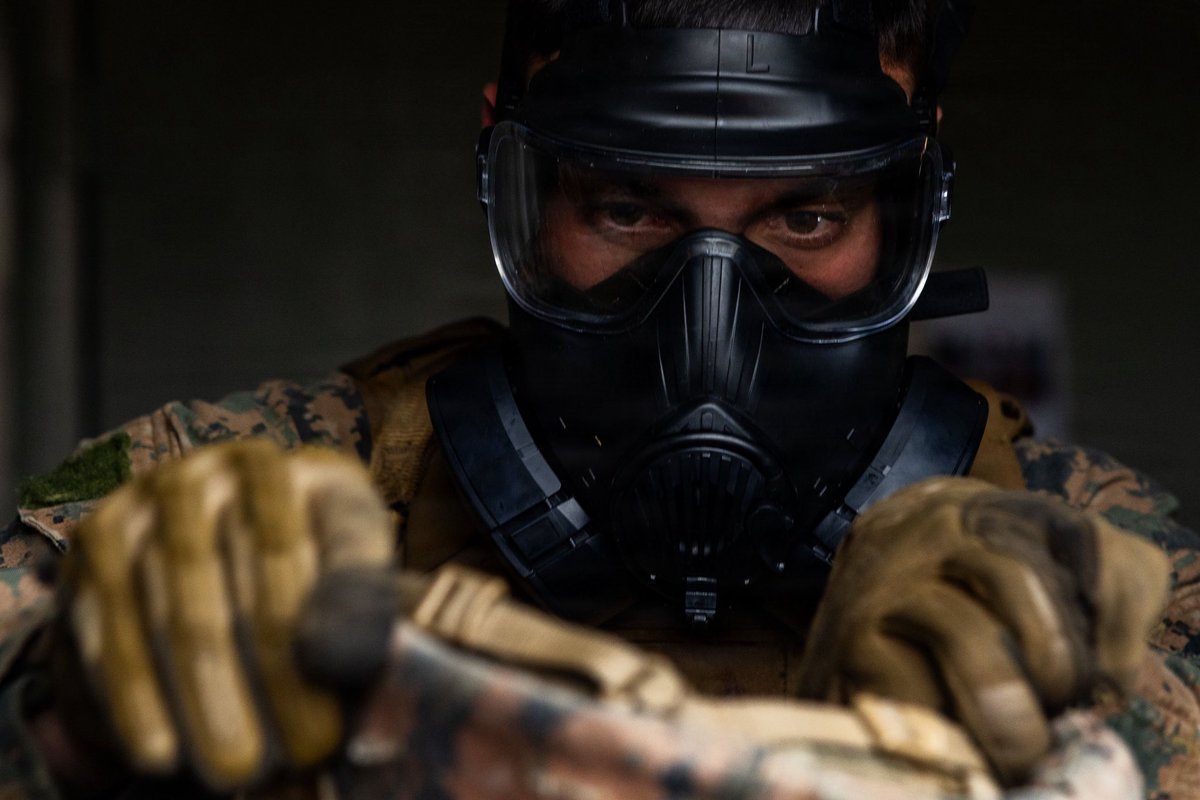 3d_Marine_Div's tweet photo. Danger in the Shadows

Marines with 4th Light Armored Reconnaissance Battalion rehearse operations in an urban environment on Camp Hansen, Okinawa, Japan. https://t.co/w0SoViCZg5