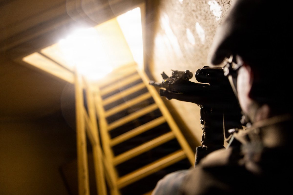 3d_Marine_Div's tweet photo. Danger in the Shadows

Marines with 4th Light Armored Reconnaissance Battalion rehearse operations in an urban environment on Camp Hansen, Okinawa, Japan. https://t.co/w0SoViCZg5