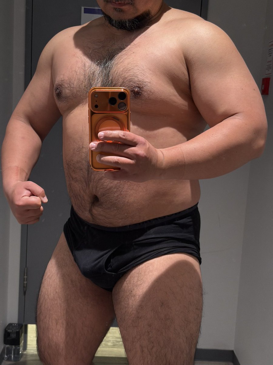 相撲レスラーポンデオヤジ tweet media