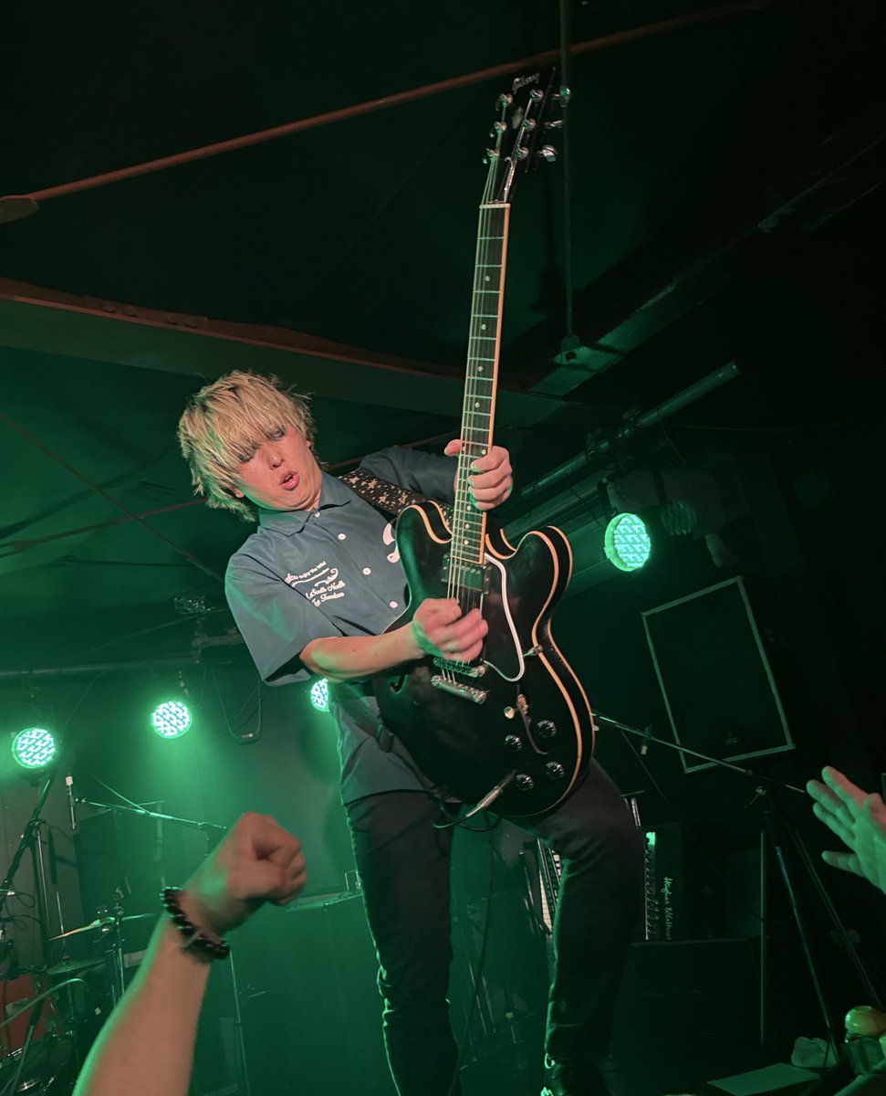 ebikichi2010's tweet image. 一年ぶりの伊那グラムハウスから #Vanityyy 20th Power beautifulツアー遠征スタート！
飛んで跳ねて勢いつけたぞ〜🔥💪
#おねえさんステキです
#ガールイズビューティ
#ボーイズもクール