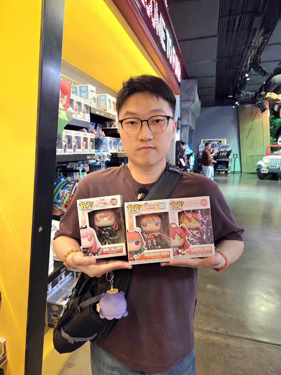 hwikky (YouTube) tweet media