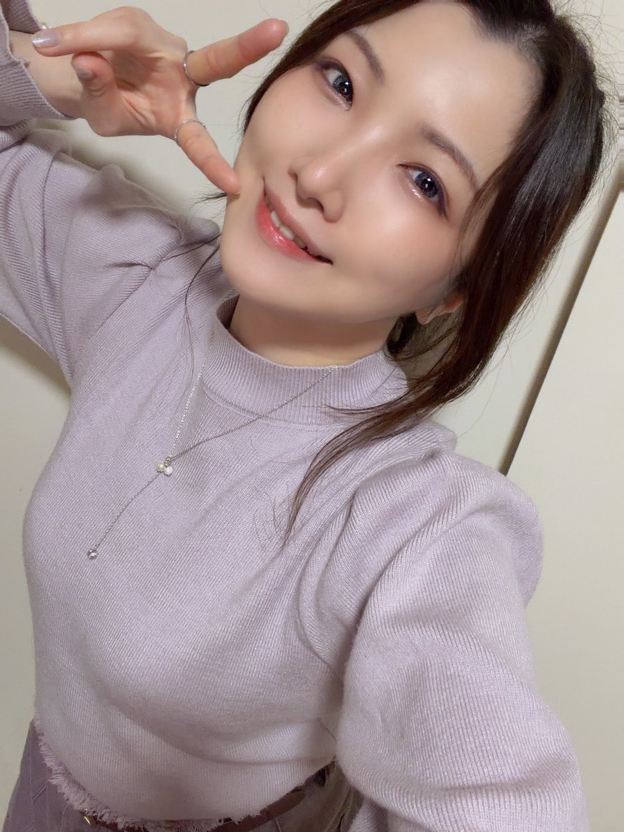 鶴田葵 tweet media