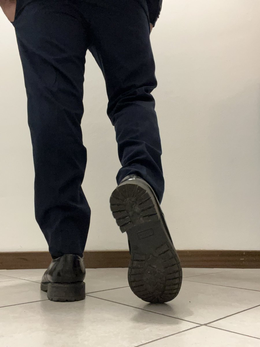 Master_L tweet media