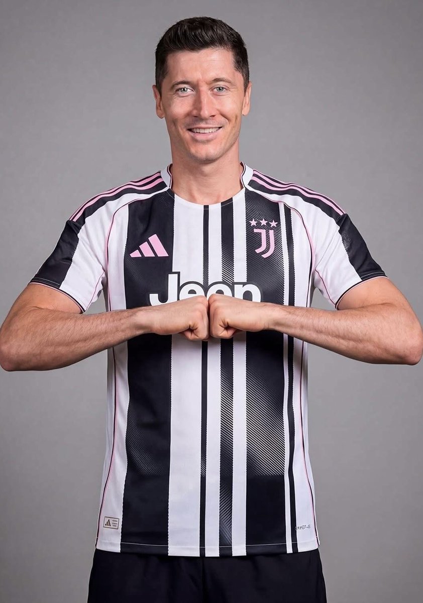 reo show tweet media