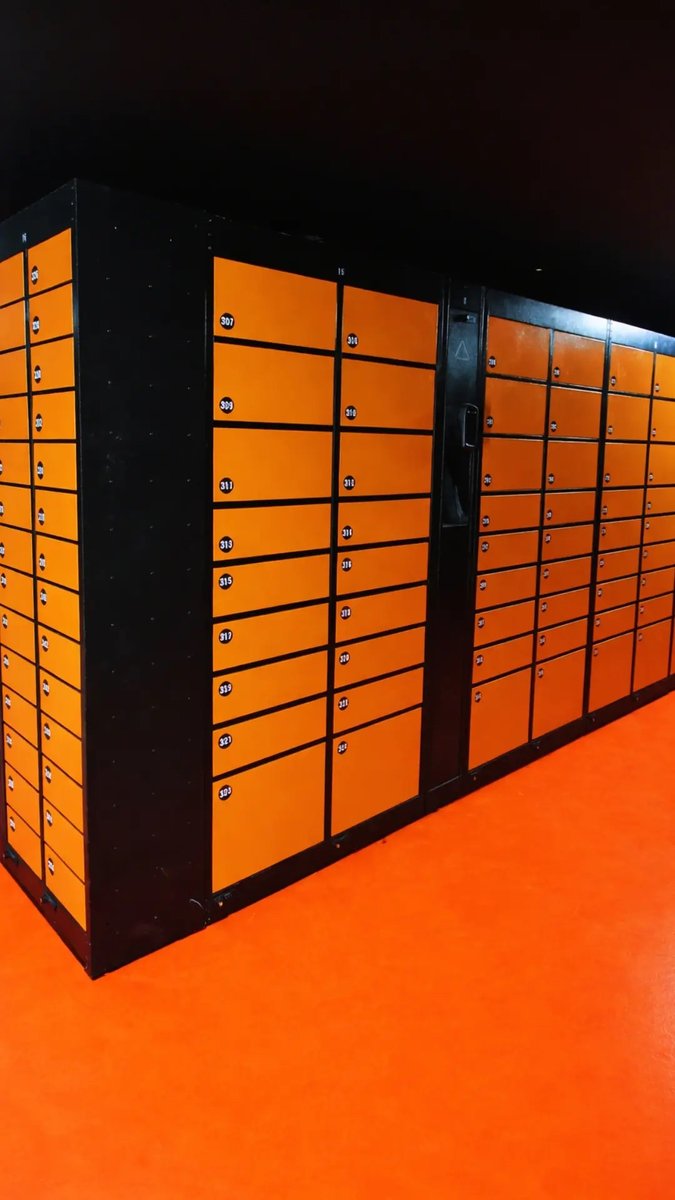 Dédalos Bar tweet media