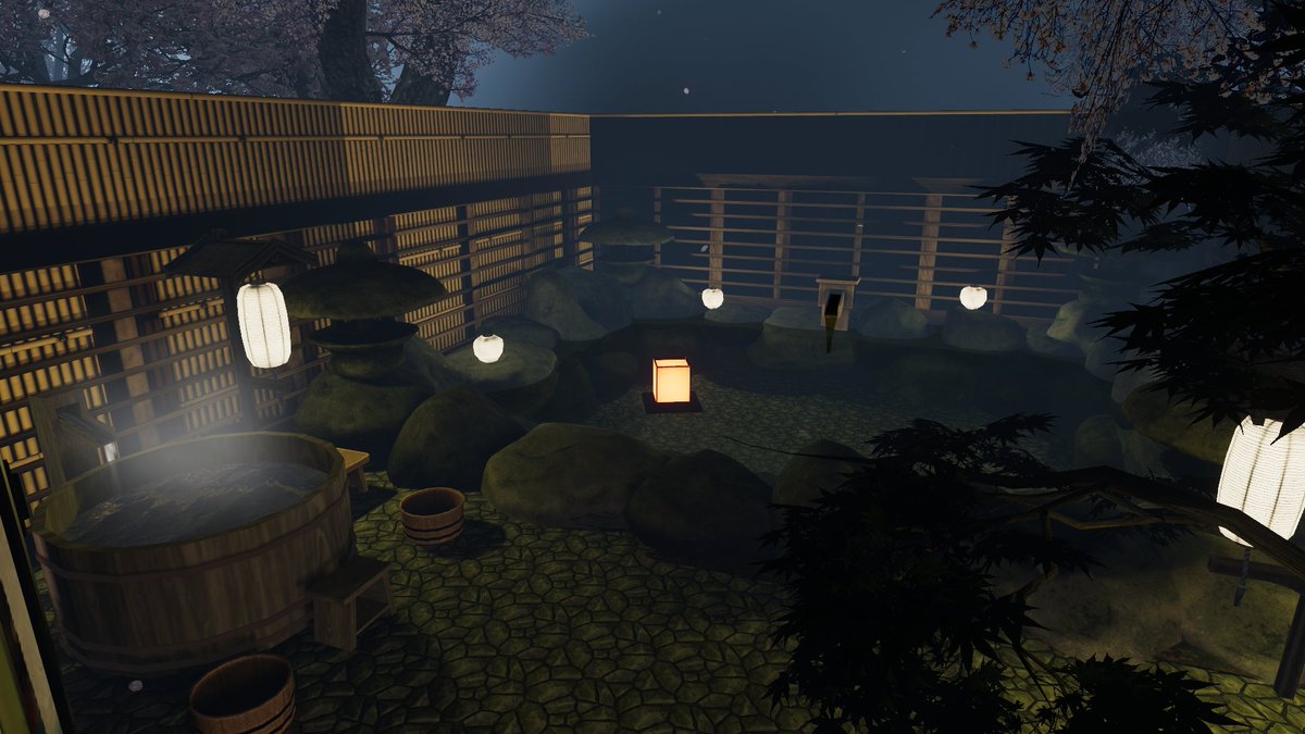 A hooded figure/ 'レヴィン' tweet media