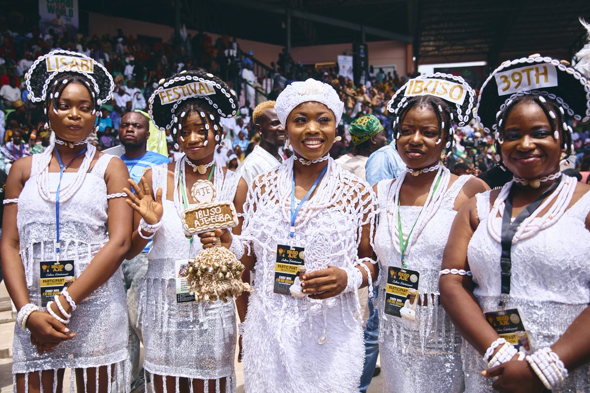 BabyGirl Photographer(TikhorsBrand) tweet media