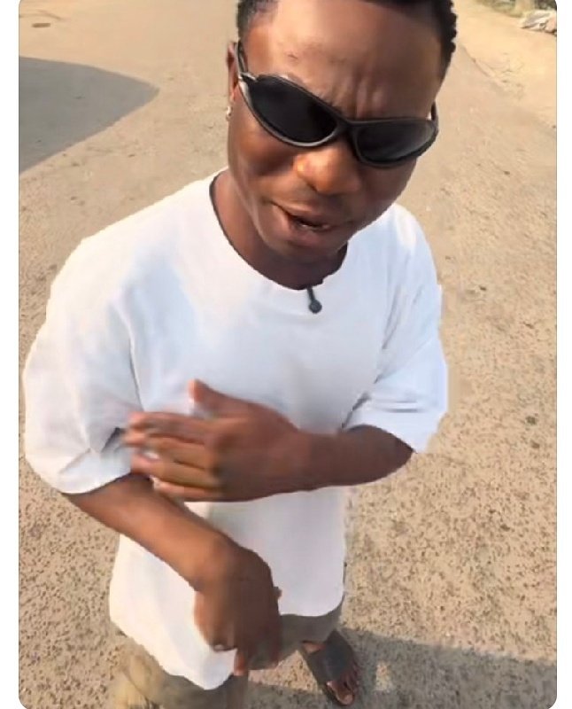 Dele not Momodu 😊 tweet media