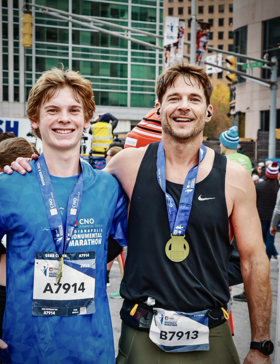 YoAdrian tweet media