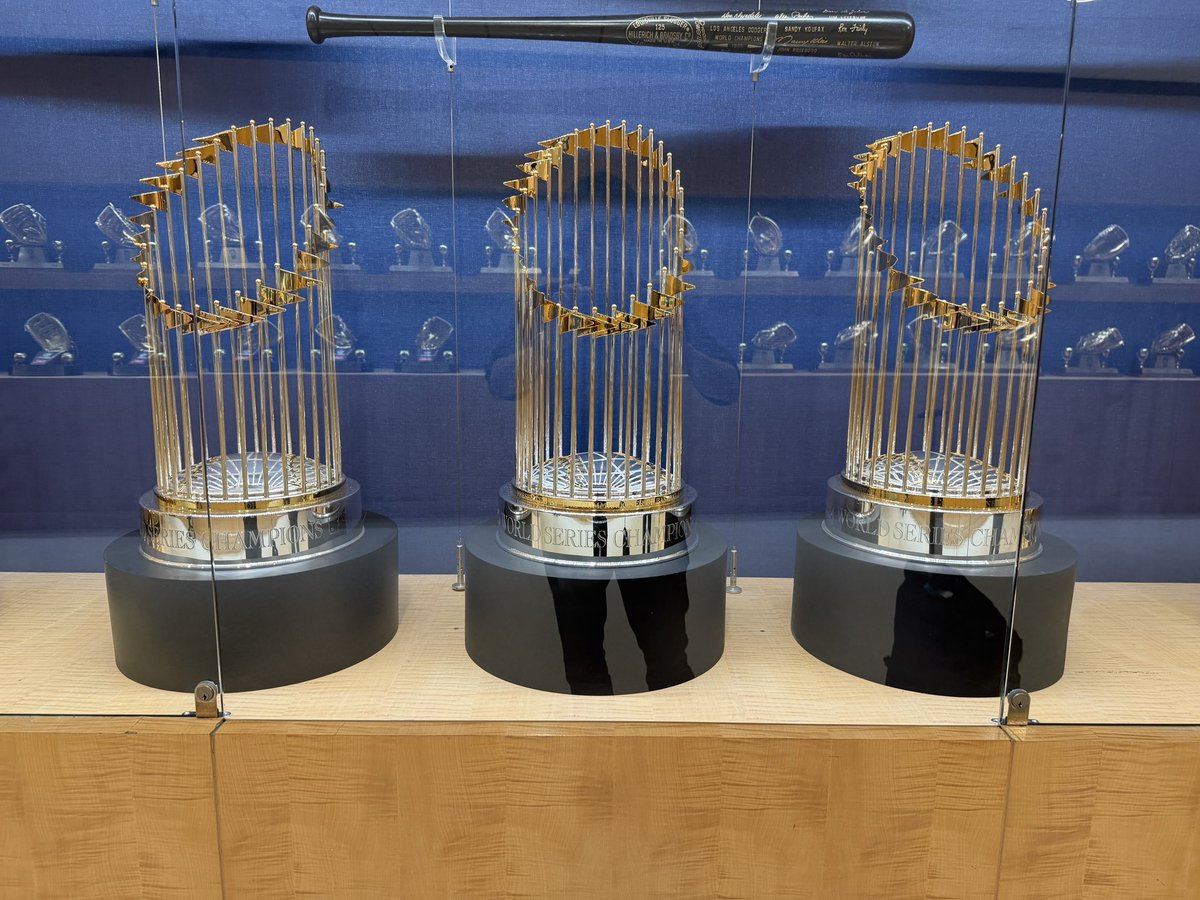 Michael J. Duarte tweet media