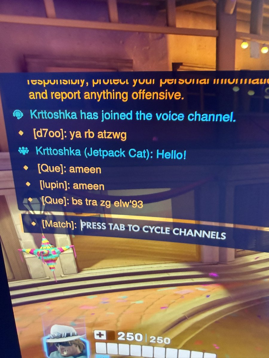 D7oo tweet media