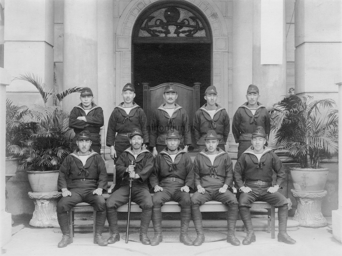 安達オースティン『日本軍フォトアーカイブ』『海軍陸戦隊史保存会』 tweet media