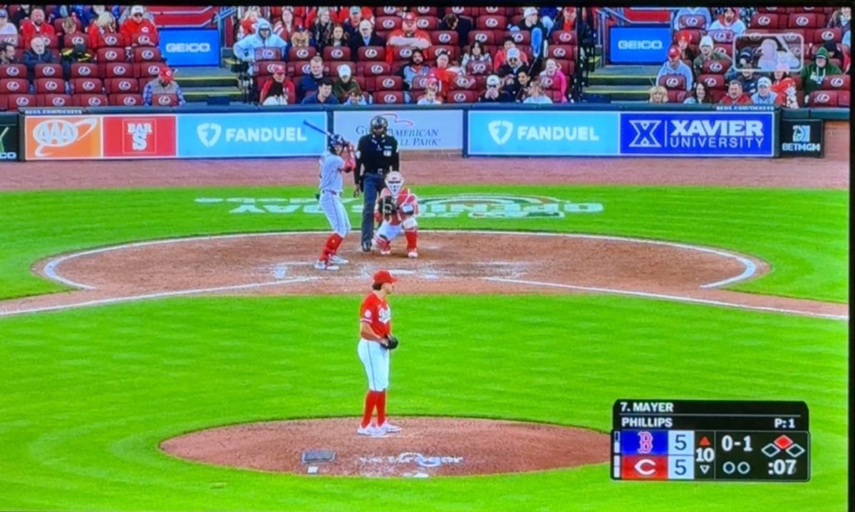 RealKYMuskie's tweet image. Nothing like a Saturday afternoon of Reds Baseball sponsored by Xavier University. Just living the life man. #brand