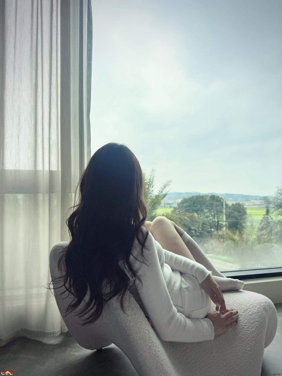 Beverly Russell tweet media