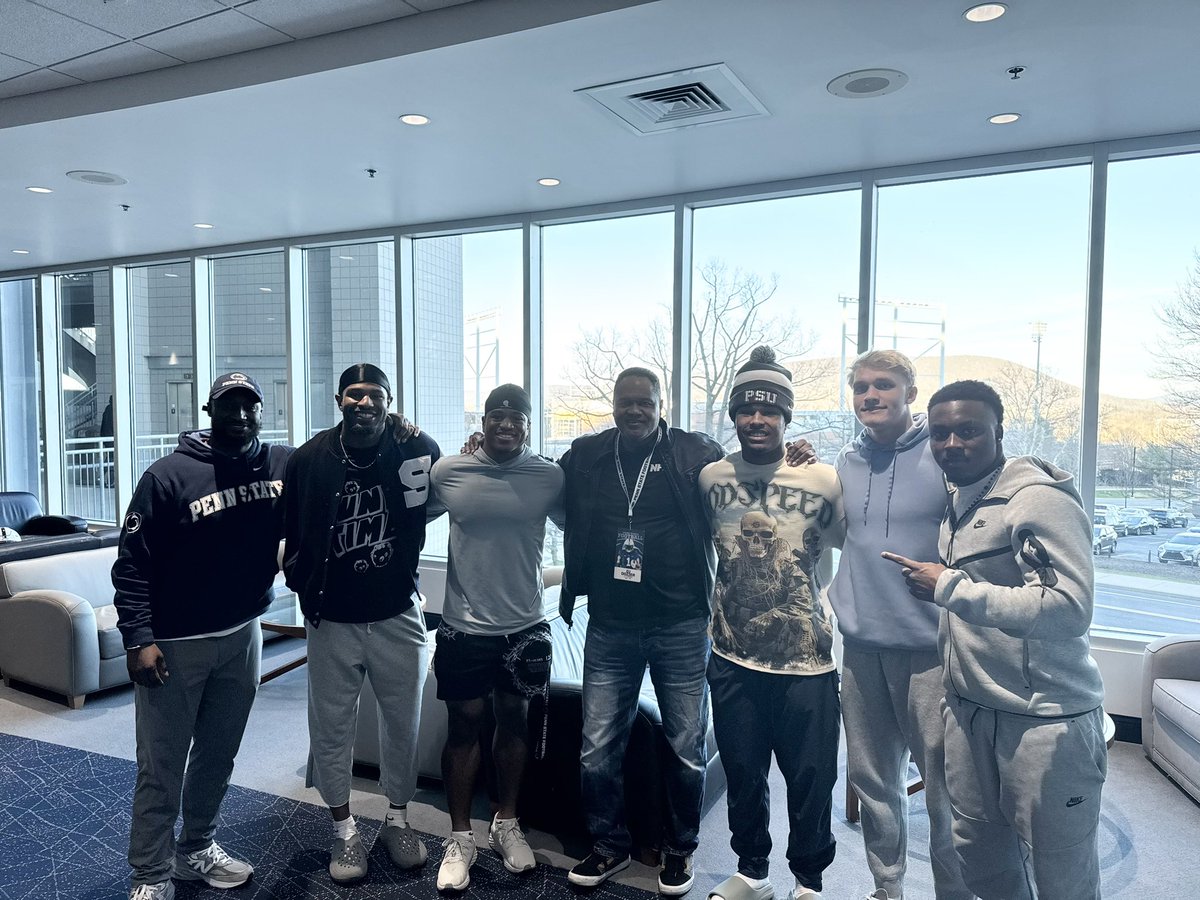 Savon Huggins tweet media