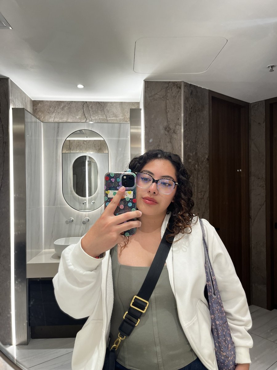 aracheli tweet media