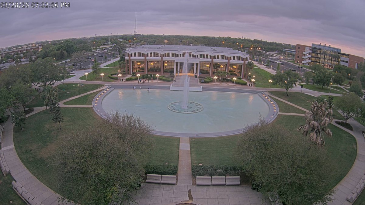 UCFWxSTEM's tweet photo. FSWN University of Central Florida at sunset and it's 72.6 F. https://t.co/D6mMSfzeIf