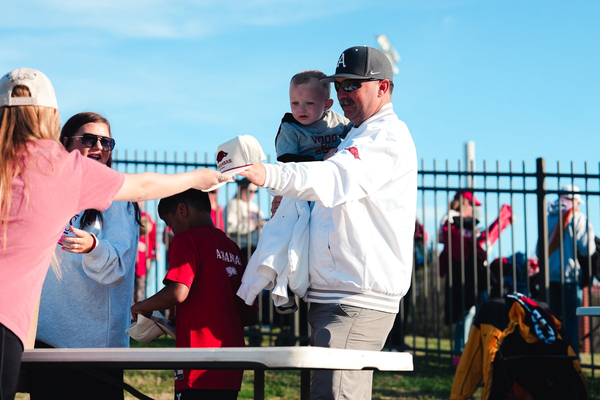 Arkansas Softball tweet media