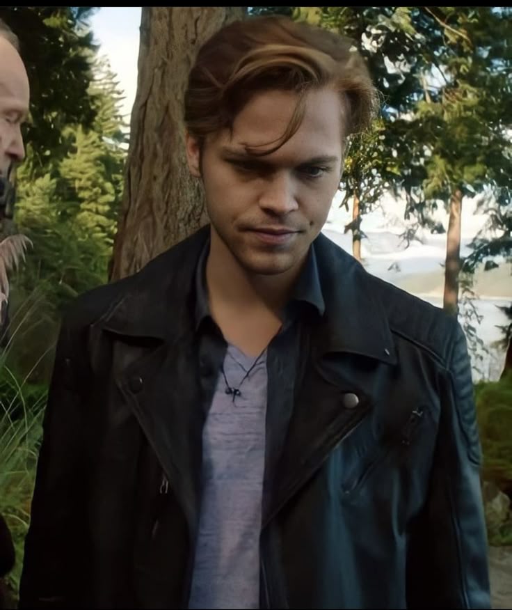 alexcalvertfan_'s tweet photo. Alex e a perfeição escrita ❤️🥺
#alexcalvert #serie #GoodBoys https://t.co/5JHgvN4BBD