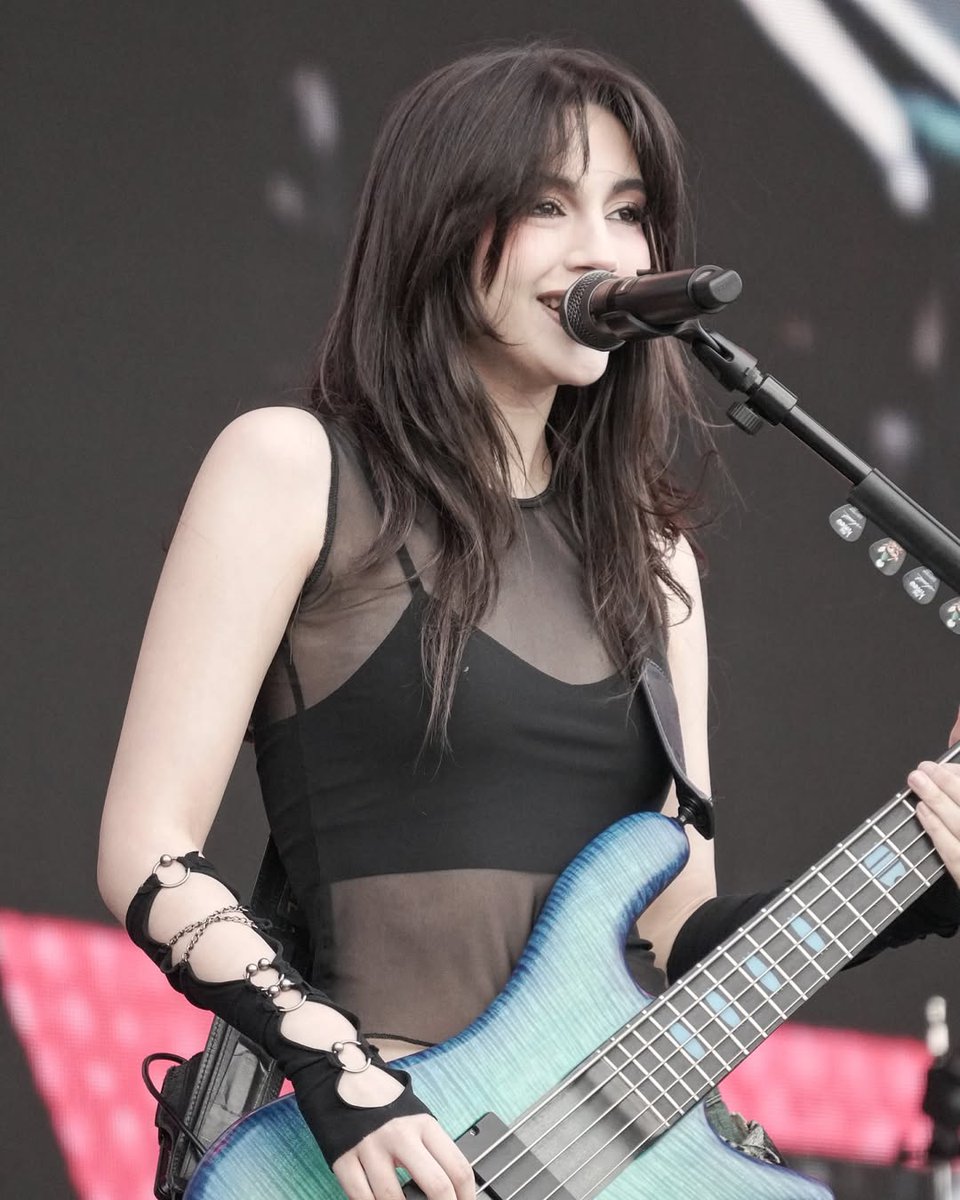 The Warning Daily tweet media