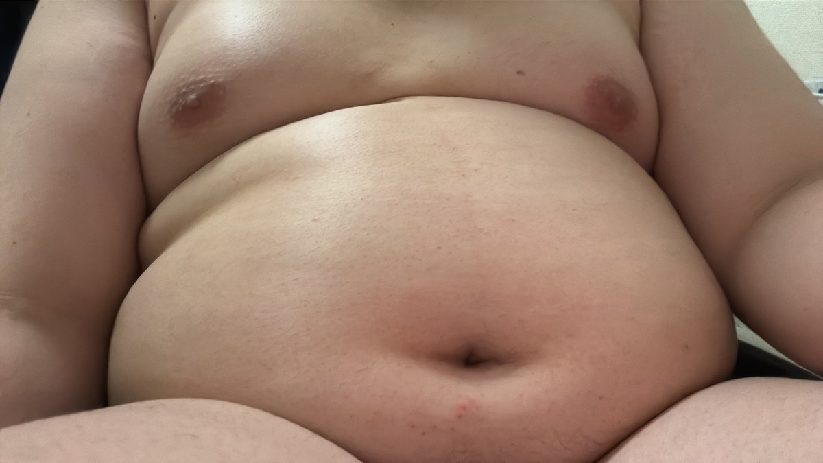 とにぐら@減量中 tweet media