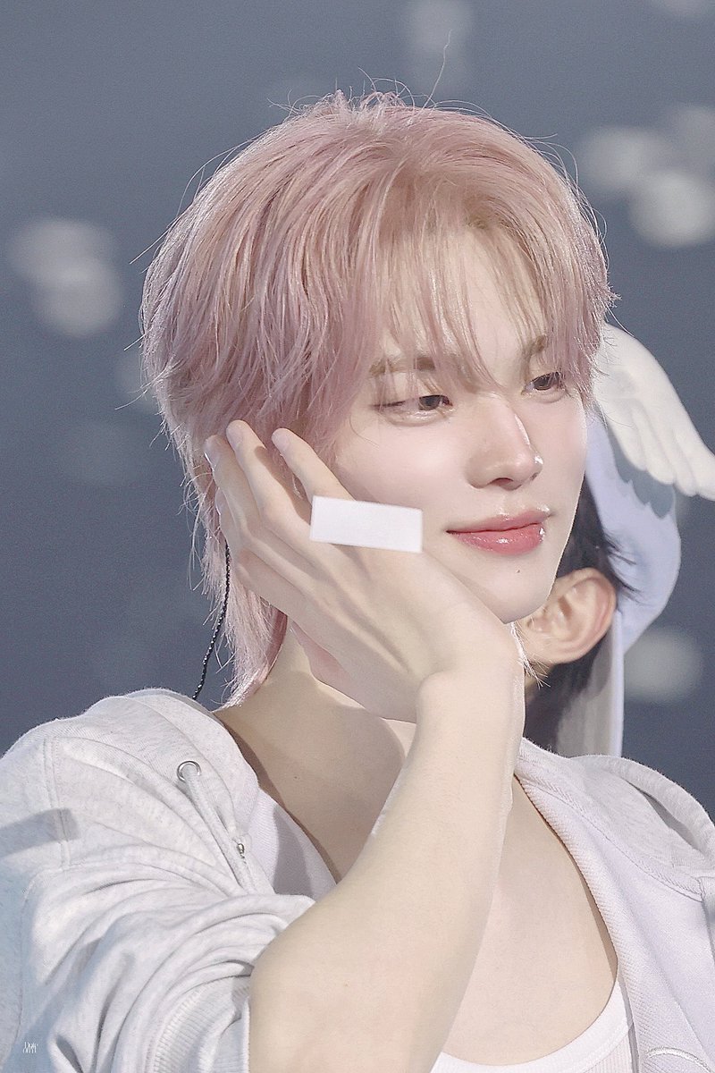 𝐷𝑜𝑡𝑒𝑜𝑛𝑌𝑈 tweet media