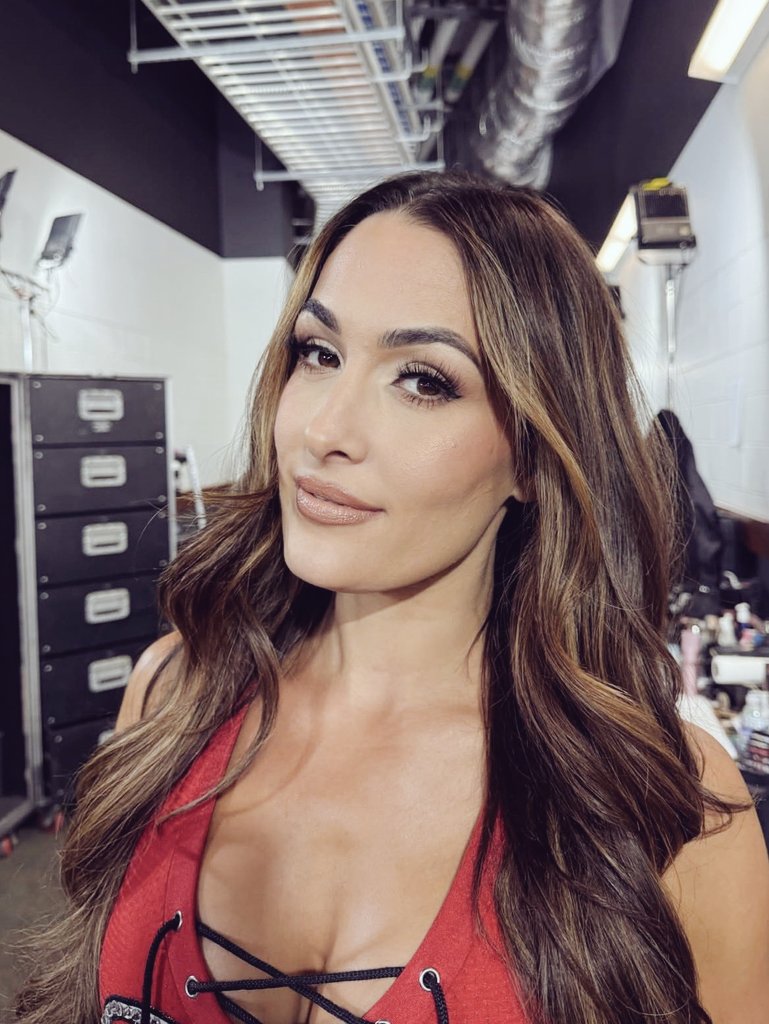 rawsbimbo's tweet photo. The best face card 💋.

#wwerp #nikkibella #wrestlingrp #fearlessnikki #wrestling #wwe https://t.co/1qNsTJTLzP