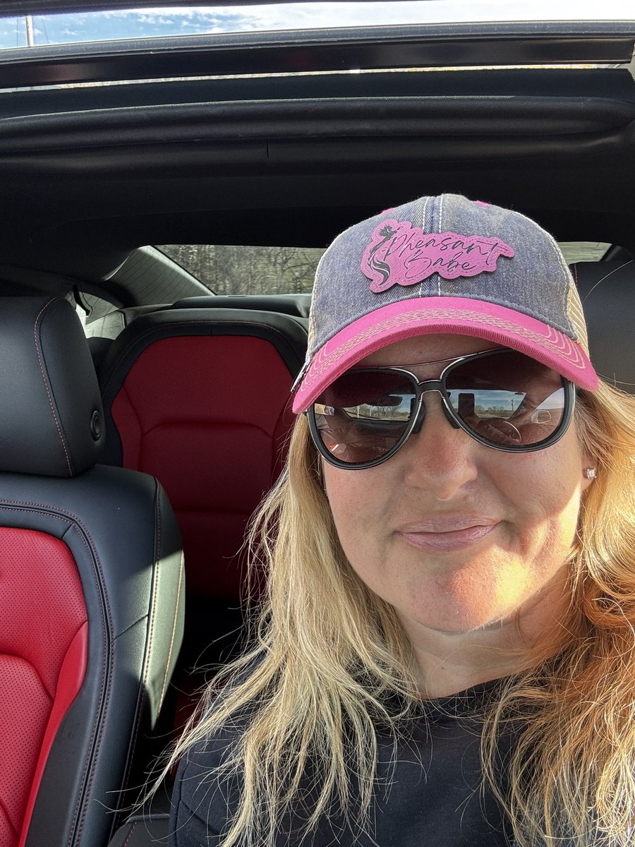 PheasantBabe tweet media