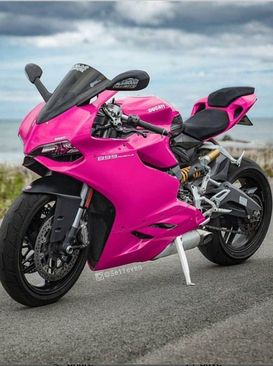 Caroline 🤪😜😛👅 tweet media