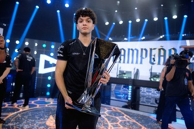 LOUD xyno tweet media