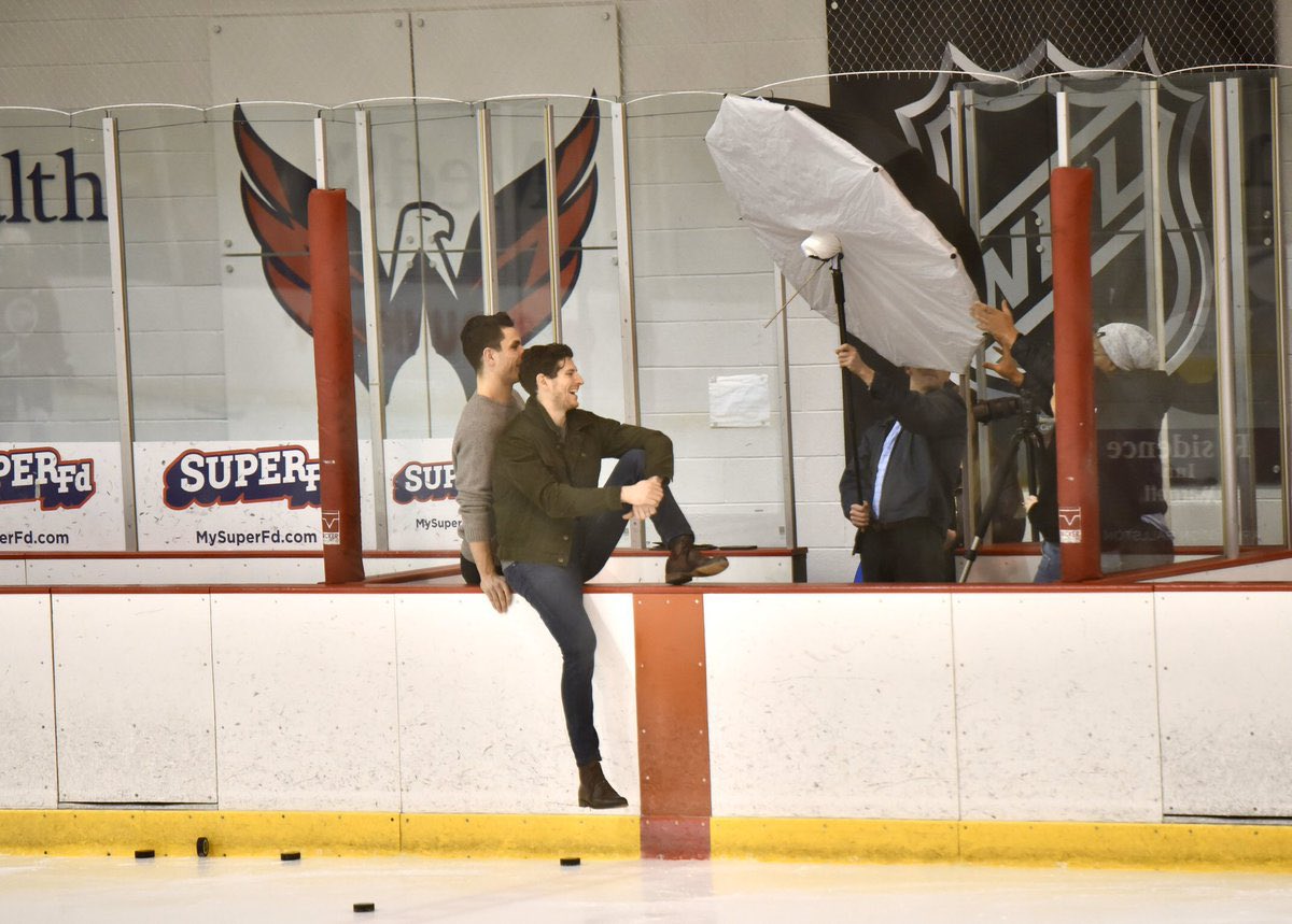 Sarah ♥️'s holtby tweet media