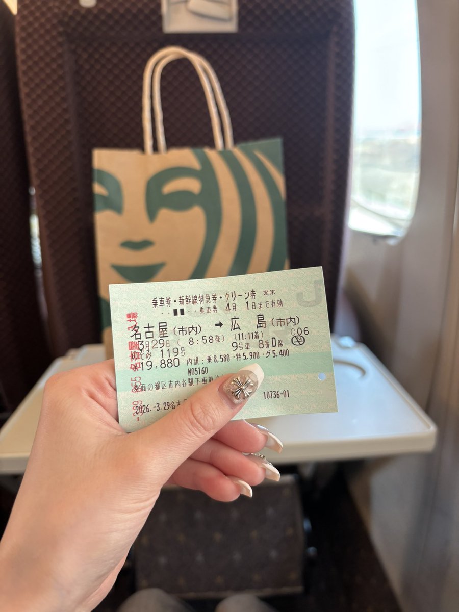 なほ(나호) tweet media