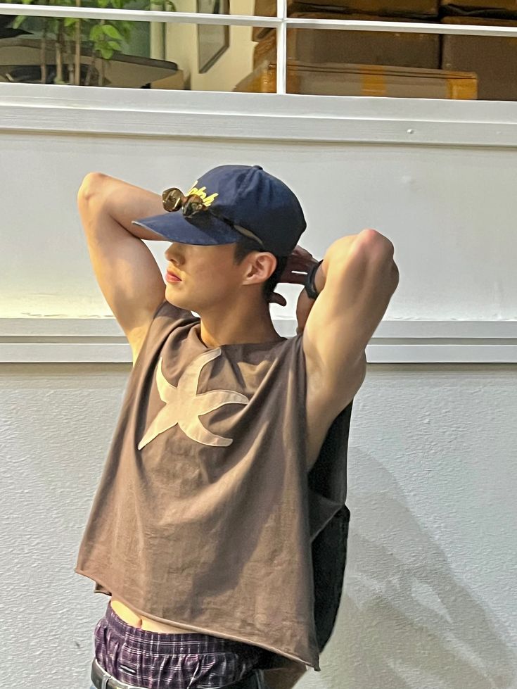 $hinwon's ₩hore tweet media