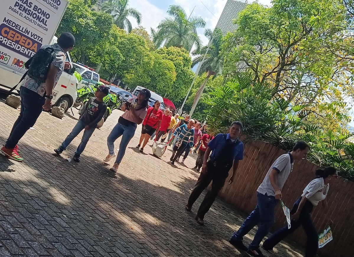 Luis David Caro tweet media