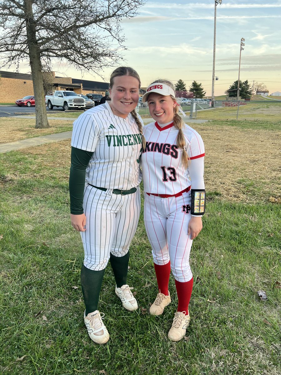 Lily Hester tweet media