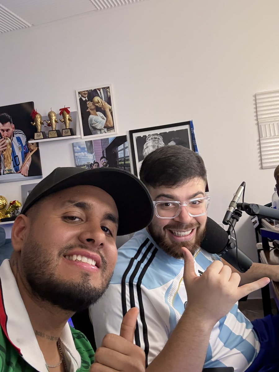 Mike Maquina del Mal tweet media