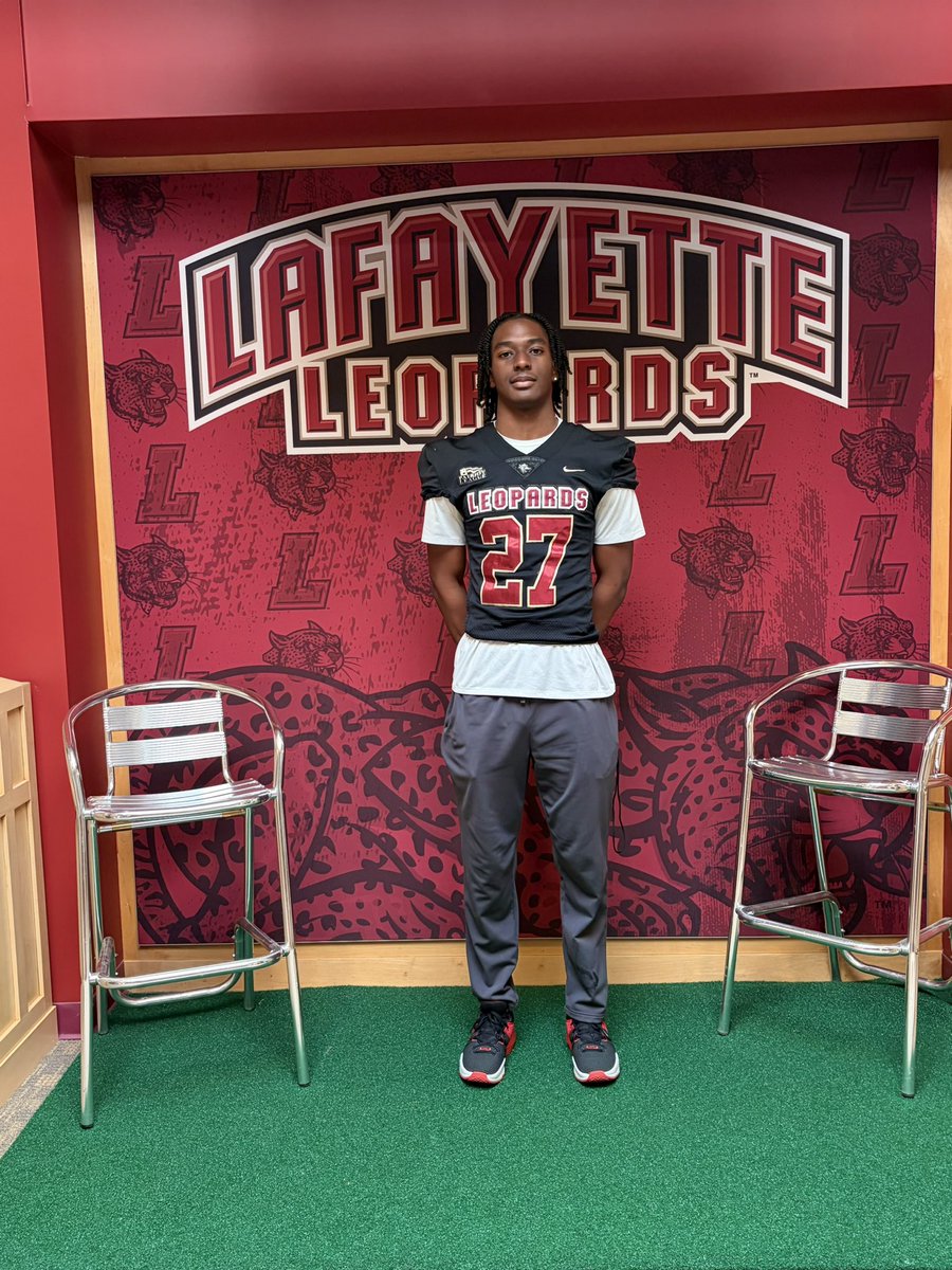 Nisaiah Glass tweet media