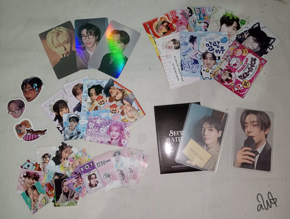 𝚁 777 tweet media