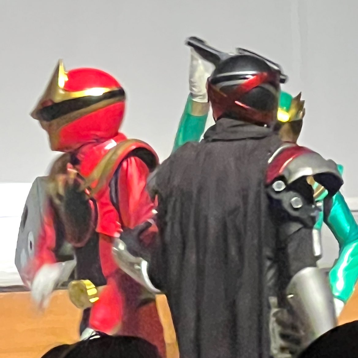 あると tweet media