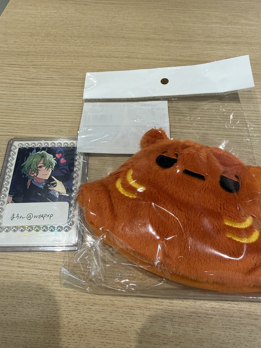 まろん tweet media