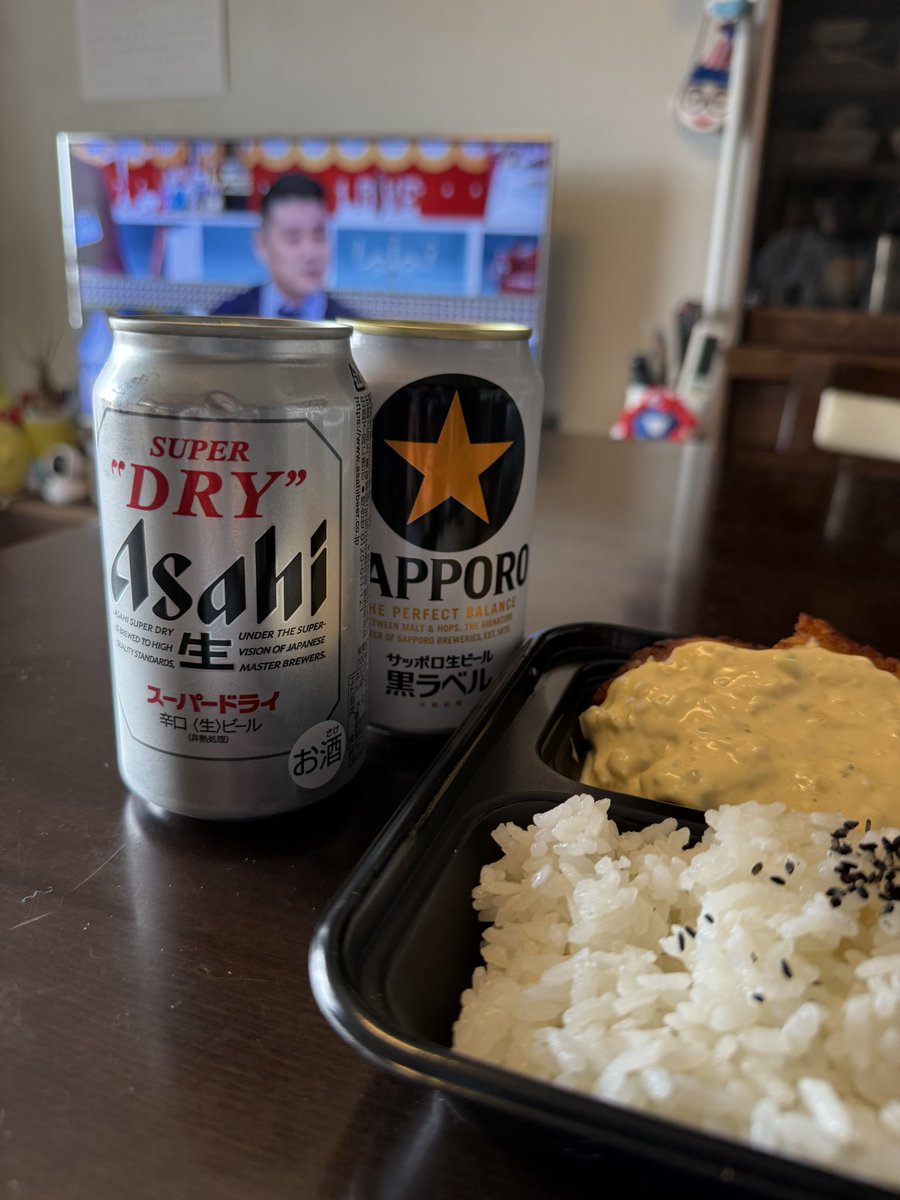 TakeTV100 tweet media