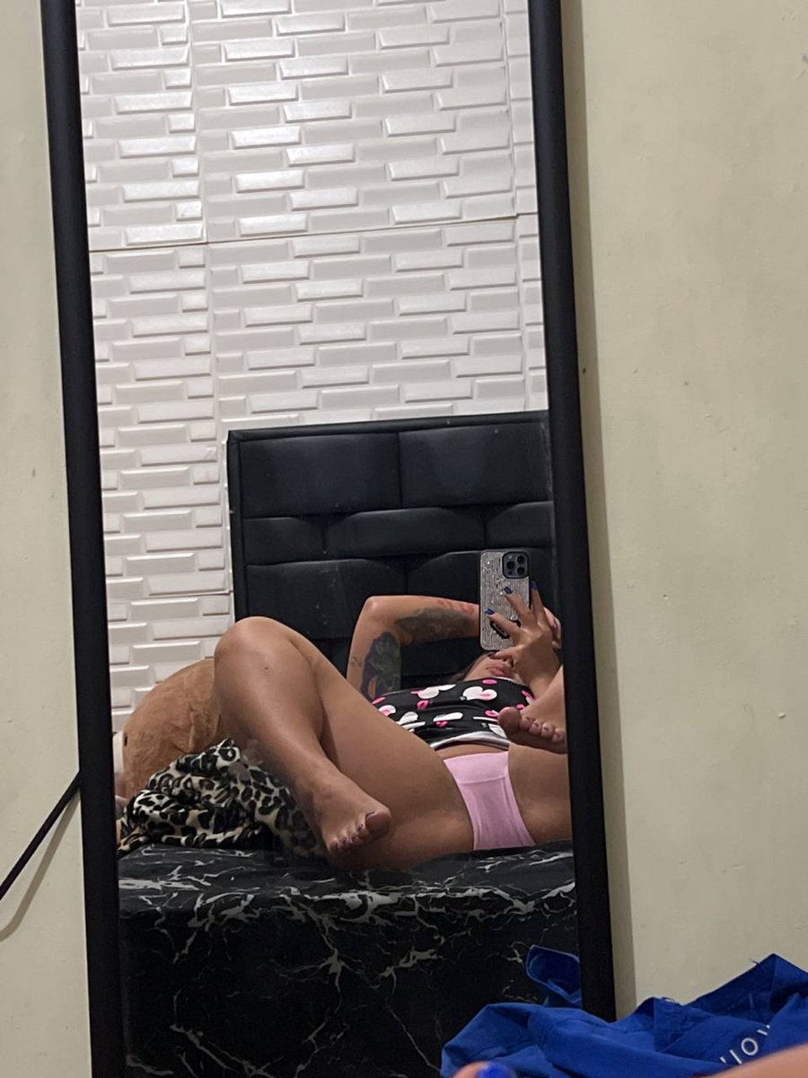 VyBCukcold tweet media