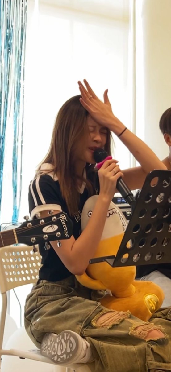 กำลังคิดชื่อใหม่ ft.สลิ่มรูเม่อดิวะ📰🚨 tweet media